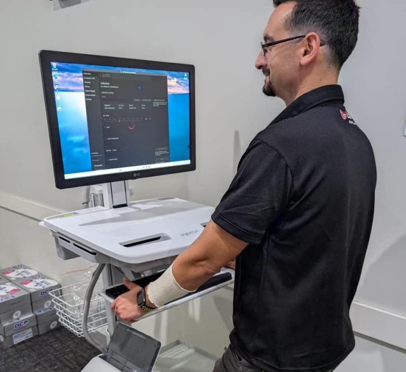Mobile PC workstation and clinical workflow at Quantum Radiology Bankstown